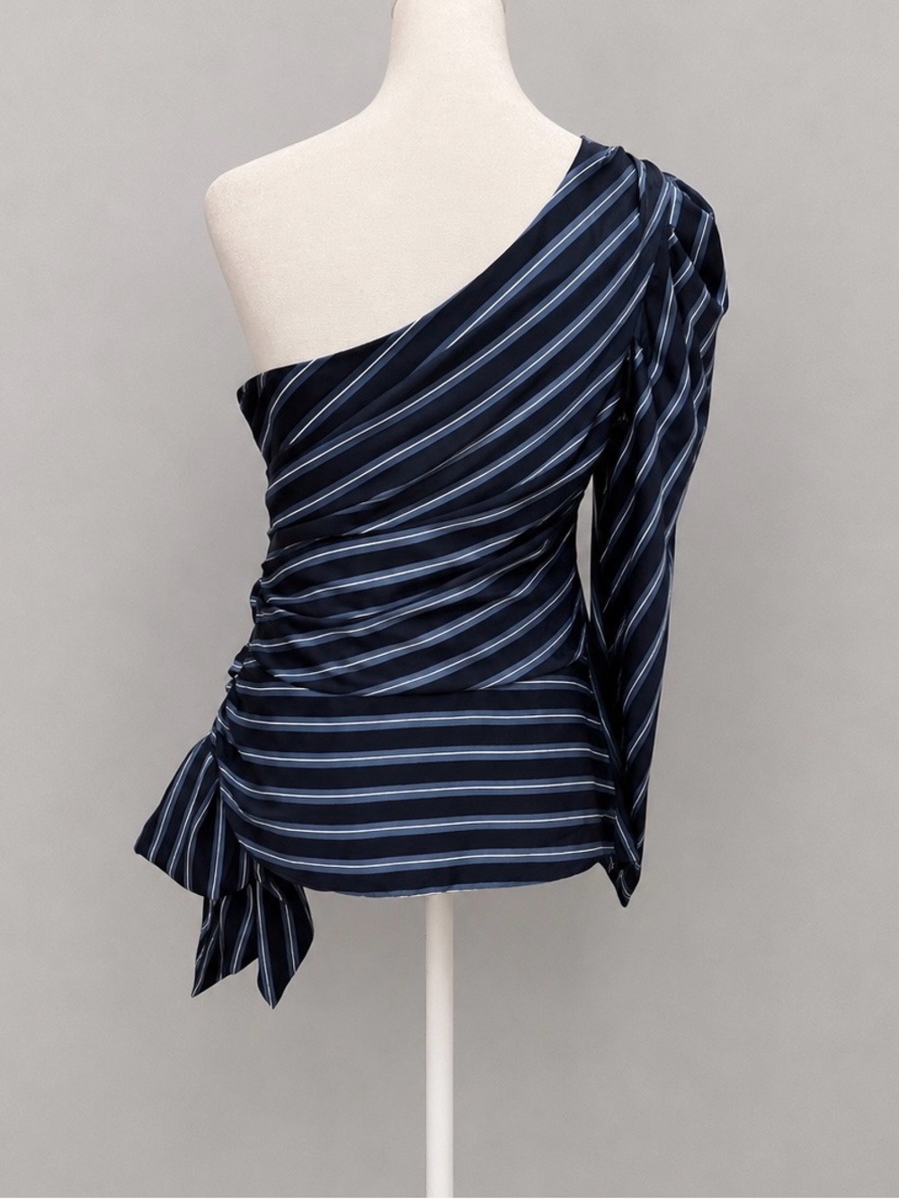 WHBM White House Black Market One Shoulder Striped Tie Waist Blouse Size 6 - Picture 2 of 9